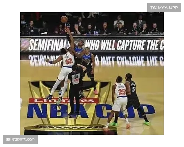 布伦森尼克斯生涯第11次30+5+5+5三分，刷新队史纪录